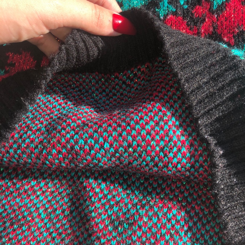 Vintage Green & Red Glittery Christmas Sweater - Picture 5 of 5
